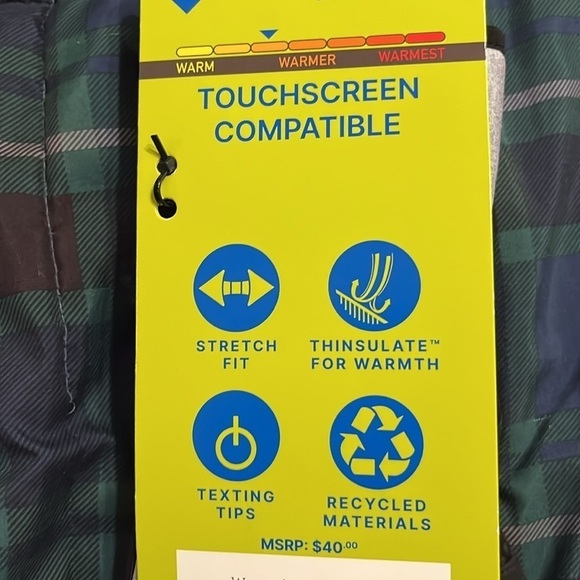 NWT woman’s Free Country softshell gloves - Picture 3 of 5